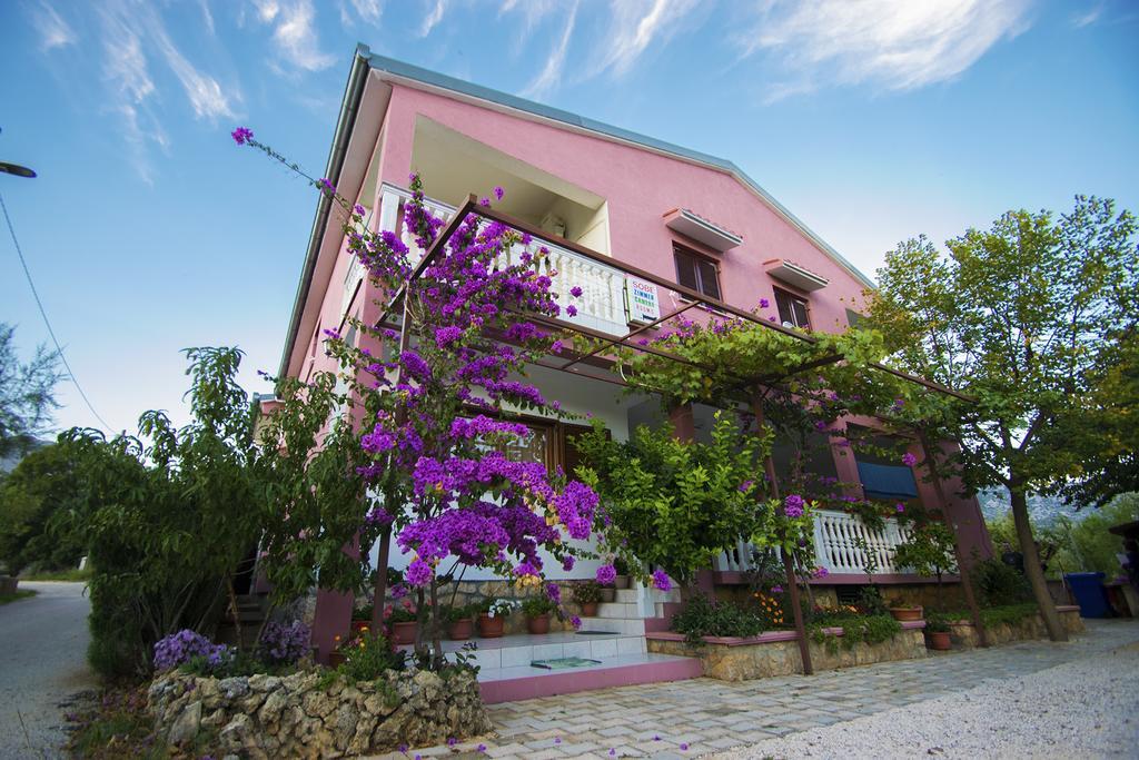 Apartments Zile Стариград-Пакленица Экстерьер фото