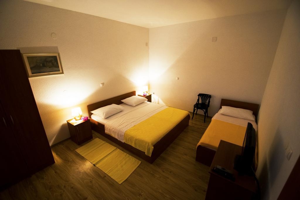 Apartments Zile Стариград-Пакленица Номер фото