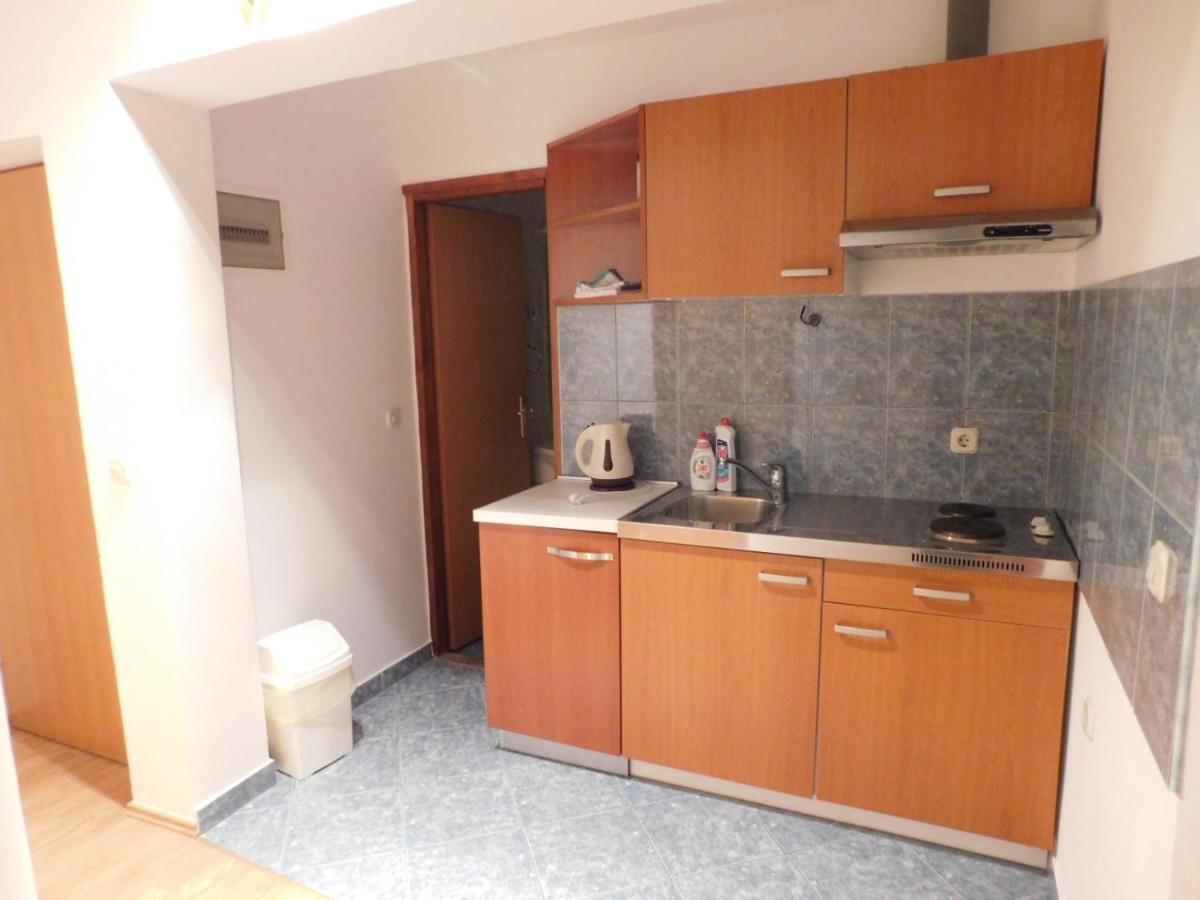 Apartments Zile Стариград-Пакленица Экстерьер фото