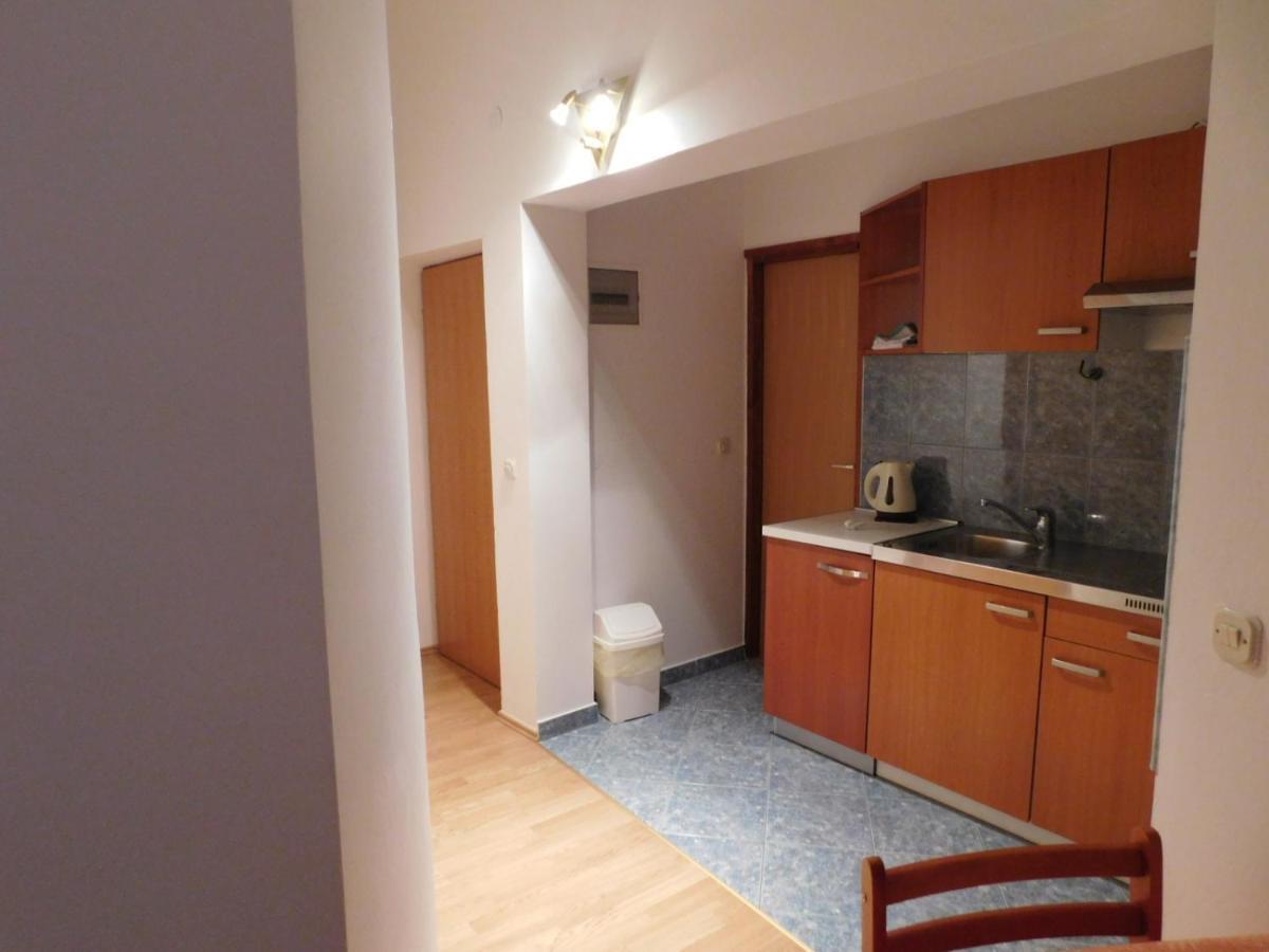 Apartments Zile Стариград-Пакленица Экстерьер фото